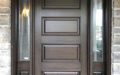 How to identify a high-quality solid wood door